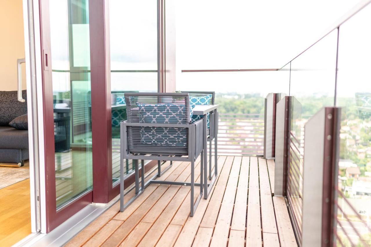 Apartment Over The Roofs Of Wenen Buitenkant foto